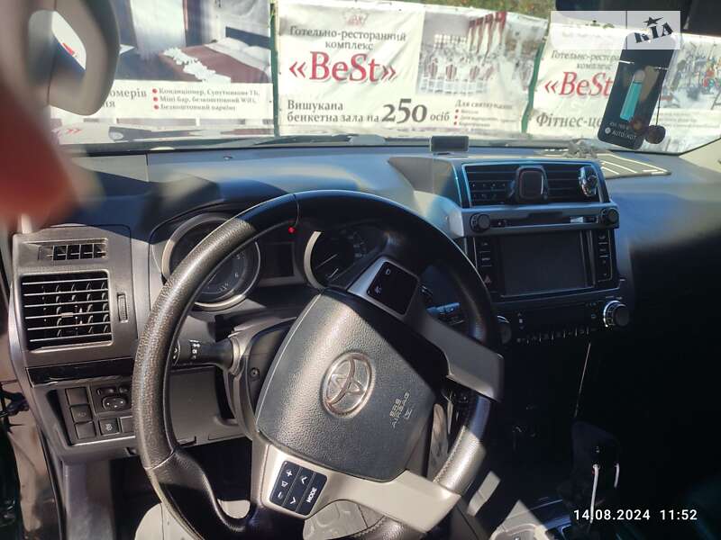 Внедорожник / Кроссовер Toyota Land Cruiser Prado 2016 в Дунаевцах