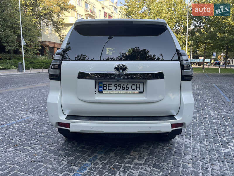 Позашляховик / Кросовер Toyota Land Cruiser Prado 2020 в Дніпрі фото 5 Позашляховик / Кросовер Toyota Land Cruiser Prado 2020 в Дніпрі