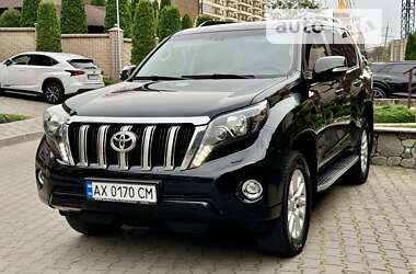 Внедорожник / Кроссовер Toyota Land Cruiser Prado 2017 в Черновцах