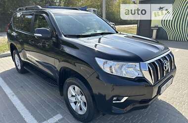 Внедорожник / Кроссовер Toyota Land Cruiser Prado 2017 в Киеве