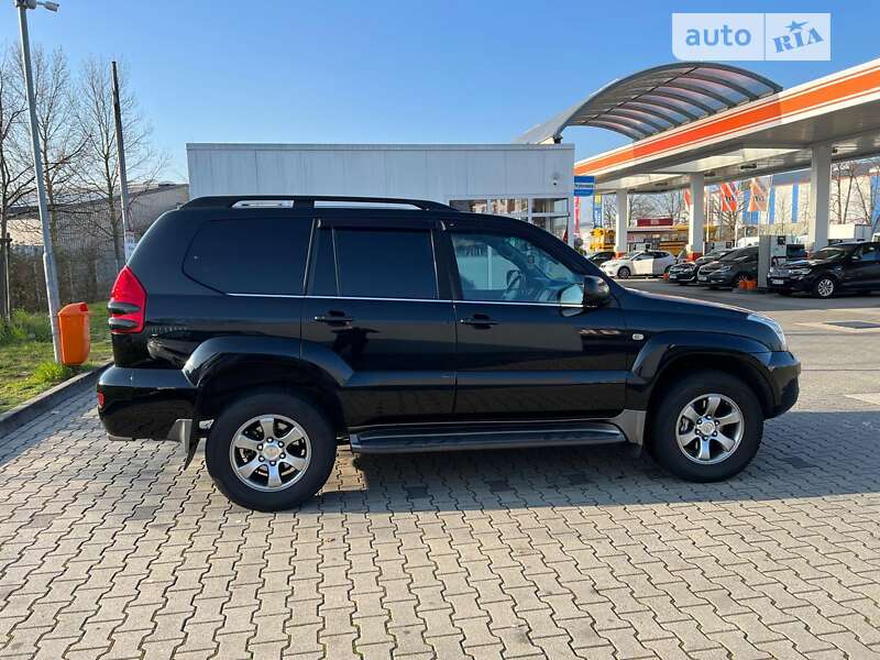 Позашляховик / Кросовер Toyota Land Cruiser Prado 2008 в Полтаві