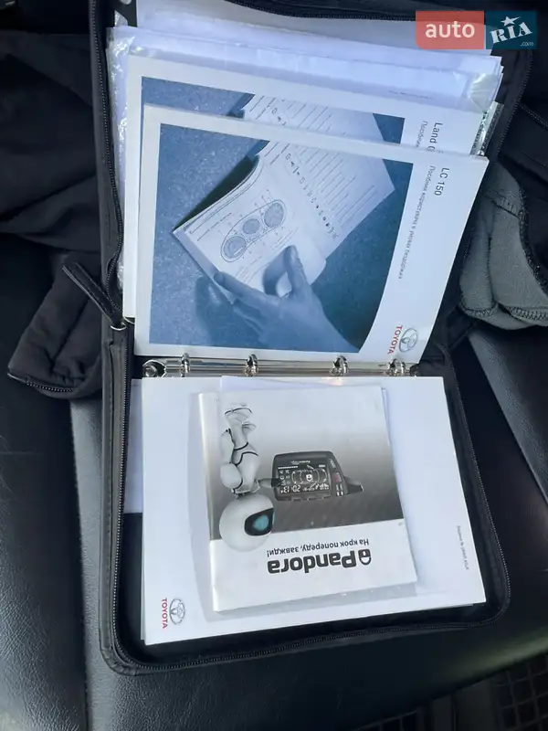 Внедорожник / Кроссовер Toyota Land Cruiser Prado 2015 в Харькове документ 2 фото Внедорожник / Кроссовер Toyota Land Cruiser Prado 2015 в Харькове документ