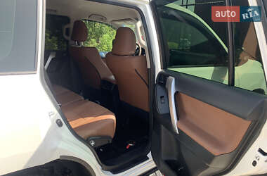 Позашляховик / Кросовер Toyota Land Cruiser Prado 2022 в 