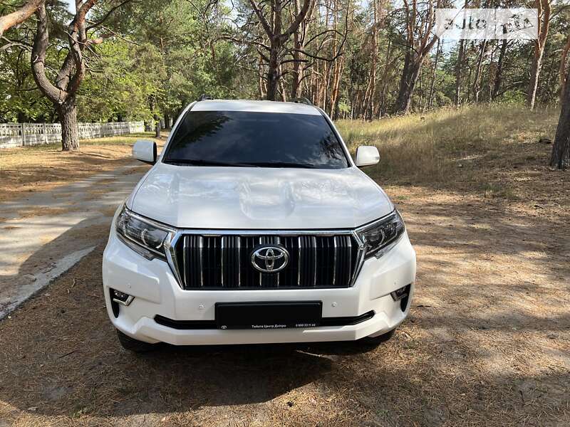Внедорожник / Кроссовер Toyota Land Cruiser Prado 2017 в Днепре фото 80 Внедорожник / Кроссовер Toyota Land Cruiser Prado 2017 в Днепре