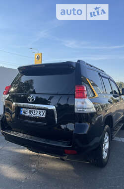 Внедорожник / Кроссовер Toyota Land Cruiser Prado 2011 в Харькове