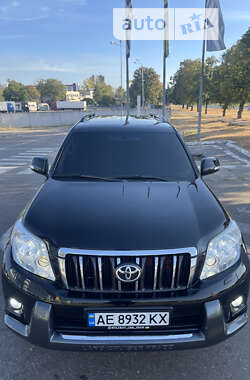 Внедорожник / Кроссовер Toyota Land Cruiser Prado 2011 в Харькове