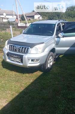 Внедорожник / Кроссовер Toyota Land Cruiser Prado 2005 в Хоросткове