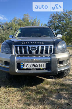 Позашляховик / Кросовер Toyota Land Cruiser Prado 2004 в Києві