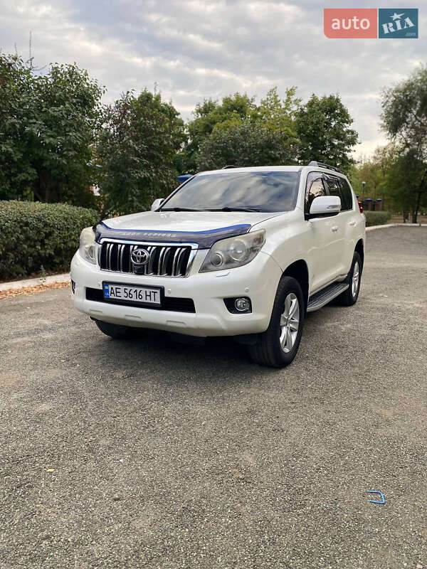 Позашляховик / Кросовер Toyota Land Cruiser Prado 2010 в Нікополі