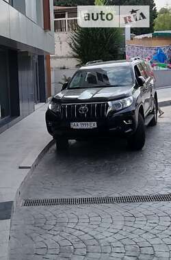 Внедорожник / Кроссовер Toyota Land Cruiser Prado 2018 в Киеве