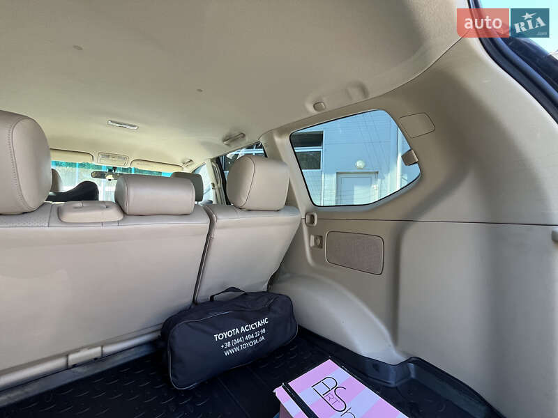 Внедорожник / Кроссовер Toyota Land Cruiser Prado 2007 в Тернополе