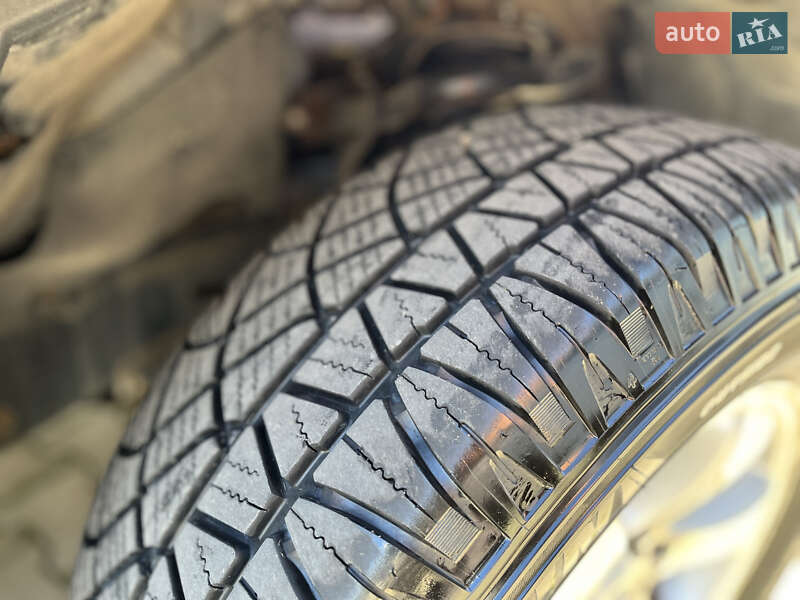 Внедорожник / Кроссовер Toyota Land Cruiser Prado 2007 в Тернополе