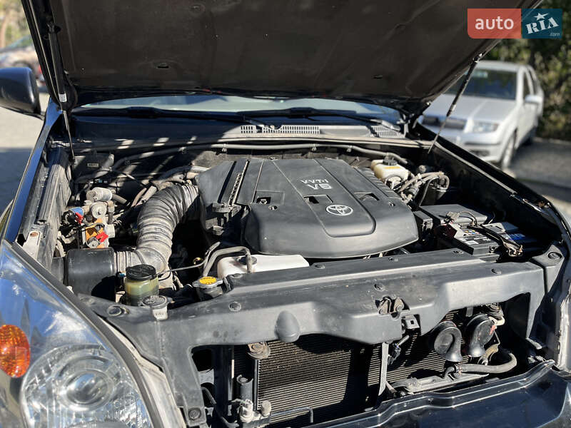 Внедорожник / Кроссовер Toyota Land Cruiser Prado 2007 в Тернополе