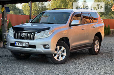 Внедорожник / Кроссовер Toyota Land Cruiser Prado 2010 в Луцке