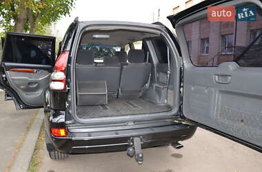 Позашляховик / Кросовер Toyota Land Cruiser Prado 2006 в 