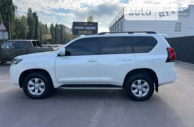 Внедорожник / Кроссовер Toyota Land Cruiser Prado 2019 в Киеве