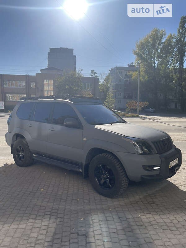 Позашляховик / Кросовер Toyota Land Cruiser Prado 2008 в Охтирці