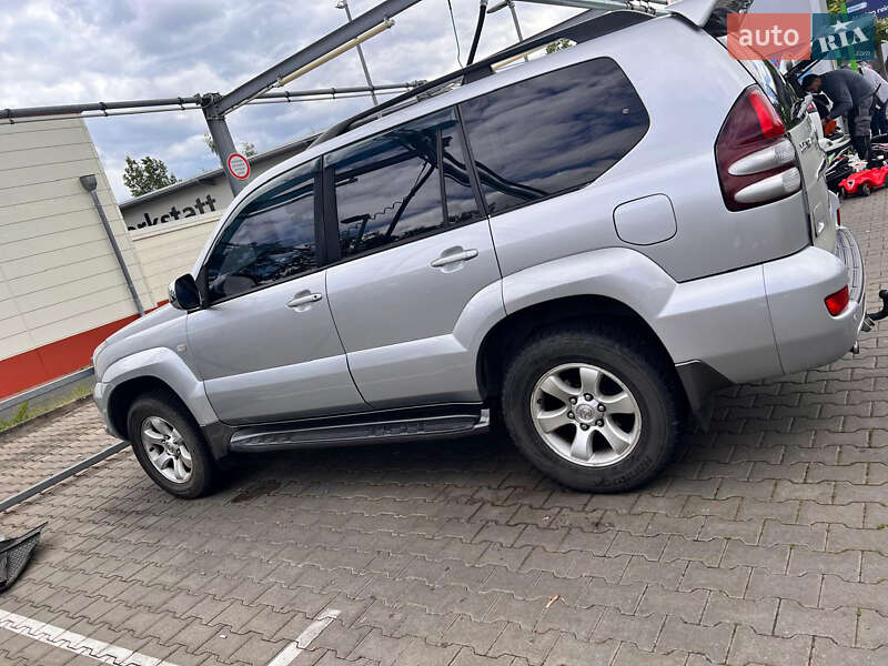 Внедорожник / Кроссовер Toyota Land Cruiser Prado 2006 в Хороле фото 9 Внедорожник / Кроссовер Toyota Land Cruiser Prado 2006 в Хороле