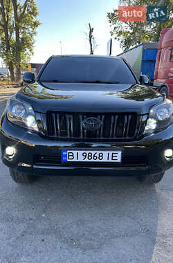 Позашляховик / Кросовер Toyota Land Cruiser Prado 2010 в Полтаві