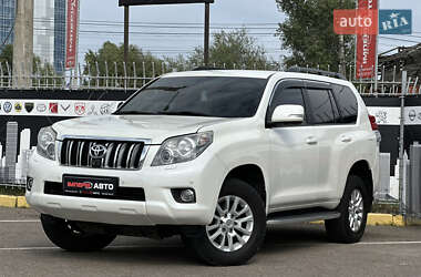 Внедорожник / Кроссовер Toyota Land Cruiser Prado 2010 в Киеве