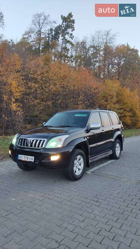 Внедорожник / Кроссовер Toyota Land Cruiser Prado 2005 в Черновцах