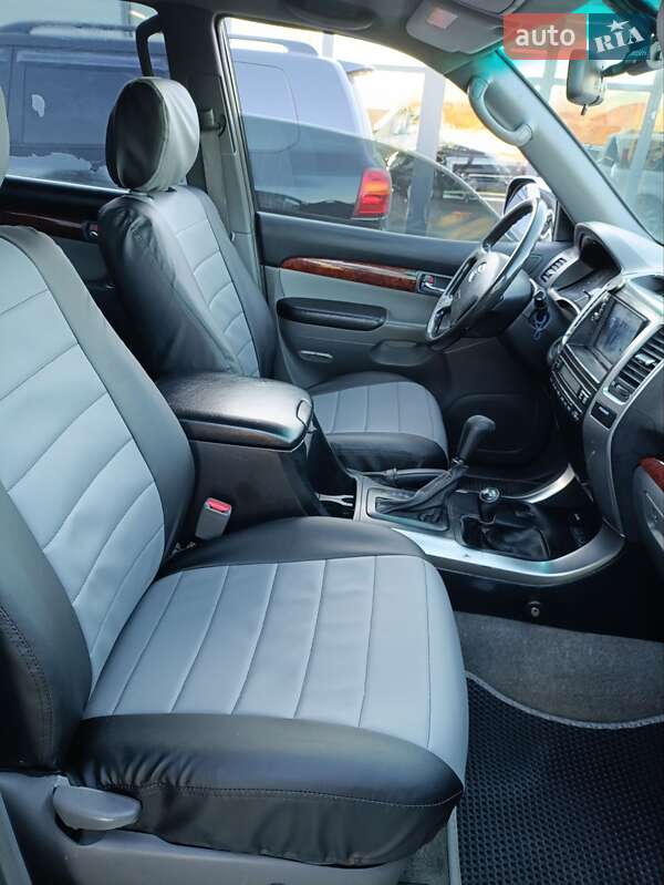 Внедорожник / Кроссовер Toyota Land Cruiser Prado 2005 в Черновцах