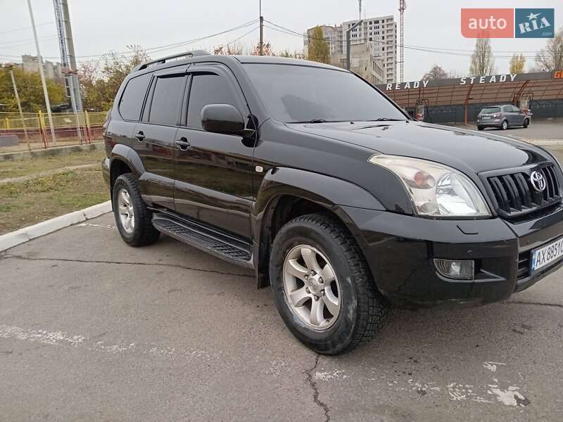 Внедорожник / Кроссовер Toyota Land Cruiser Prado 2005 в Харькове