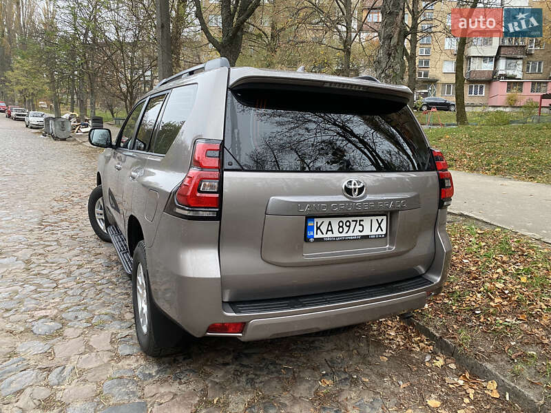 Внедорожник / Кроссовер Toyota Land Cruiser Prado 2023 в Киеве