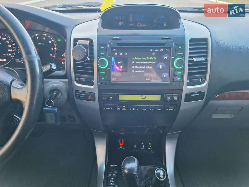 Внедорожник / Кроссовер Toyota Land Cruiser Prado 2006 в Измаиле