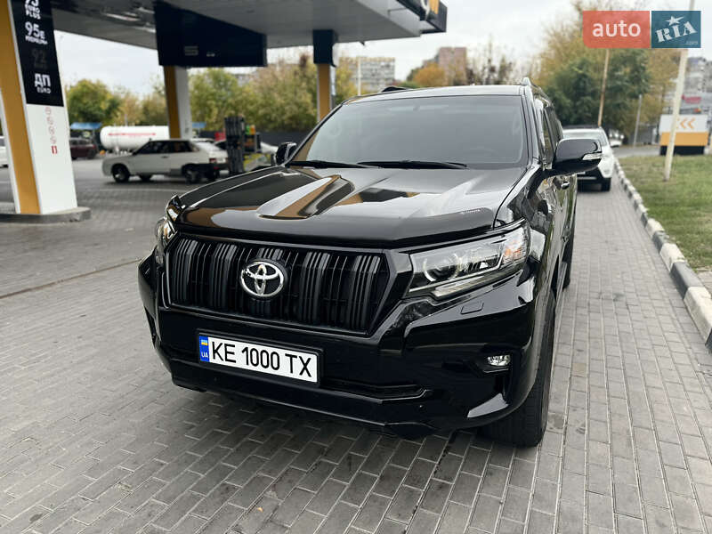 Внедорожник / Кроссовер Toyota Land Cruiser Prado 2019 в Днепре