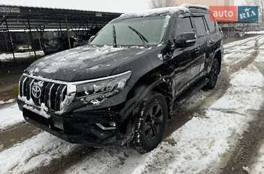 Внедорожник / Кроссовер Toyota Land Cruiser Prado 2021 в Киеве