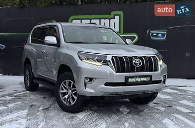 Внедорожник / Кроссовер Toyota Land Cruiser Prado 2019 в Киеве