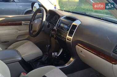 Внедорожник / Кроссовер Toyota Land Cruiser Prado 2004 в 