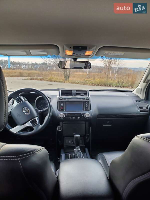 Внедорожник / Кроссовер Toyota Land Cruiser Prado 2014 в Киеве