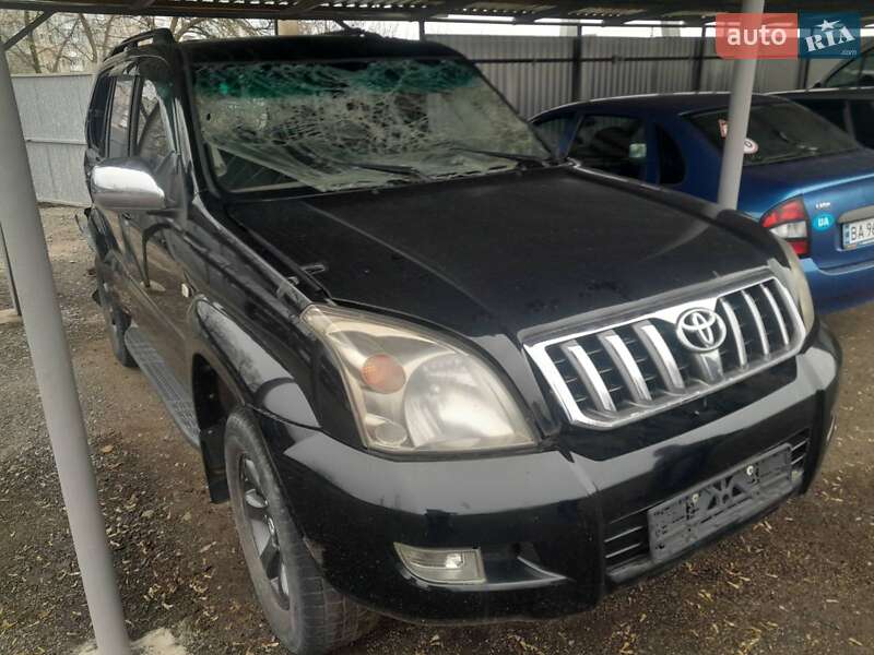 Позашляховик / Кросовер Toyota Land Cruiser Prado 2005 в Кропивницькому