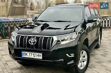 Позашляховик / Кросовер Toyota Land Cruiser Prado 2019 в Дніпрі