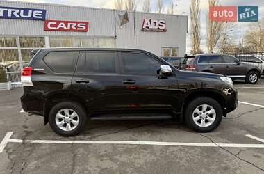 Позашляховик / Кросовер Toyota Land Cruiser Prado 2011 в Києві