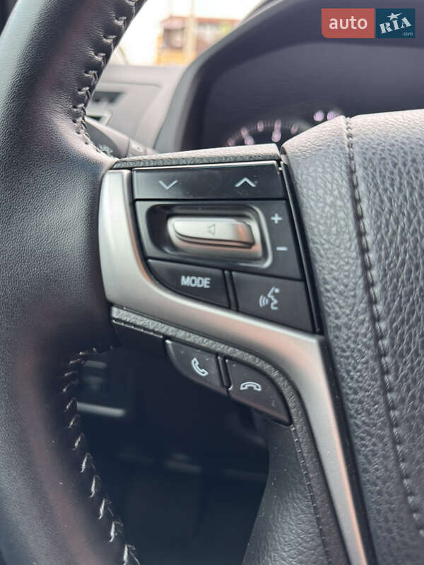 Внедорожник / Кроссовер Toyota Land Cruiser Prado 2022 в Ровно фото 32 Внедорожник / Кроссовер Toyota Land Cruiser Prado 2022 в Ровно