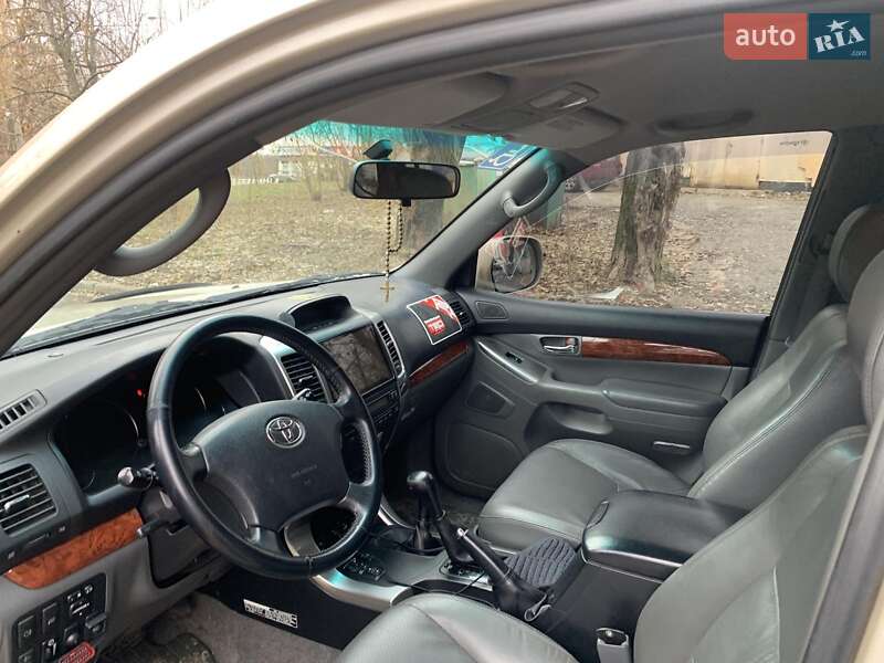 Внедорожник / Кроссовер Toyota Land Cruiser Prado 2007 в Киеве фото 13 Внедорожник / Кроссовер Toyota Land Cruiser Prado 2007 в Киеве