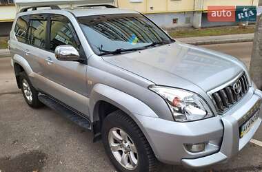 Позашляховик / Кросовер Toyota Land Cruiser Prado 2007 в Броварах