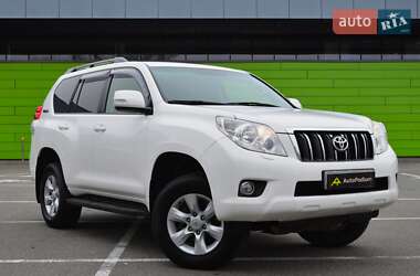 Позашляховик / Кросовер Toyota Land Cruiser Prado 2012 в Києві