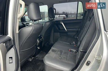 Позашляховик / Кросовер Toyota Land Cruiser Prado 2011 в Запоріжжі