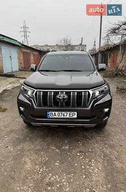 Позашляховик / Кросовер Toyota Land Cruiser Prado 2022 в Кропивницькому