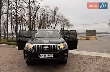 Внедорожник / Кроссовер Toyota Land Cruiser Prado 2023 в Киеве