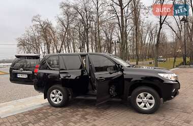 Внедорожник / Кроссовер Toyota Land Cruiser Prado 2023 в Киеве