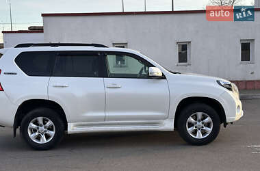 Позашляховик / Кросовер Toyota Land Cruiser Prado 2013 в Києві