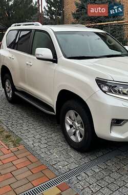 Внедорожник / Кроссовер Toyota Land Cruiser Prado 2019 в Днепре