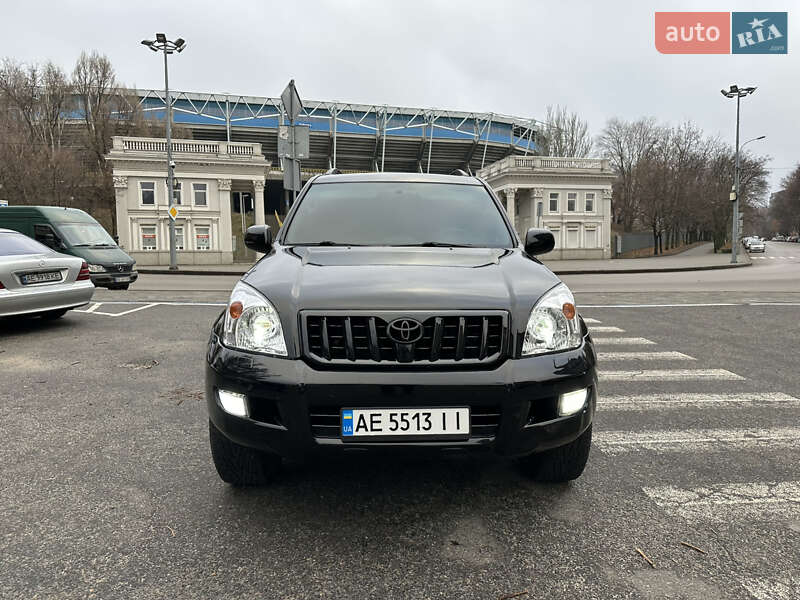 Позашляховик / Кросовер Toyota Land Cruiser Prado 2005 в Дніпрі