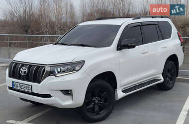 Позашляховик / Кросовер Toyota Land Cruiser Prado 2019 в Києві