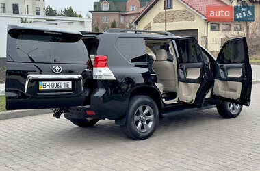 Внедорожник / Кроссовер Toyota Land Cruiser Prado 2010 в Одессе